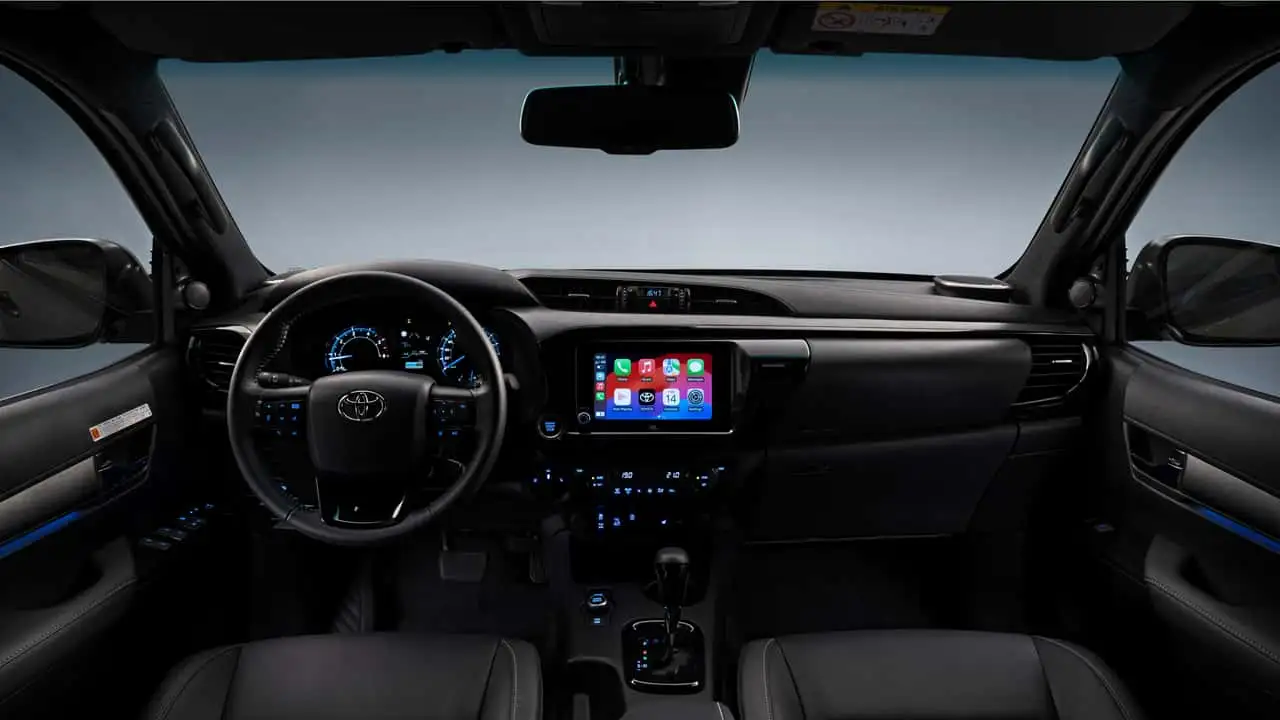 Toyota Hilux 2024 image 3